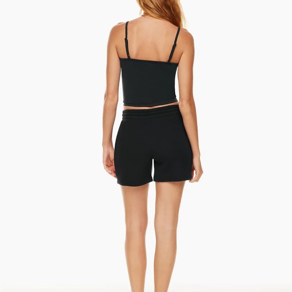 aritzia tna cozy fleece 5” boyfriend sweatshort - Picture 3 of 16